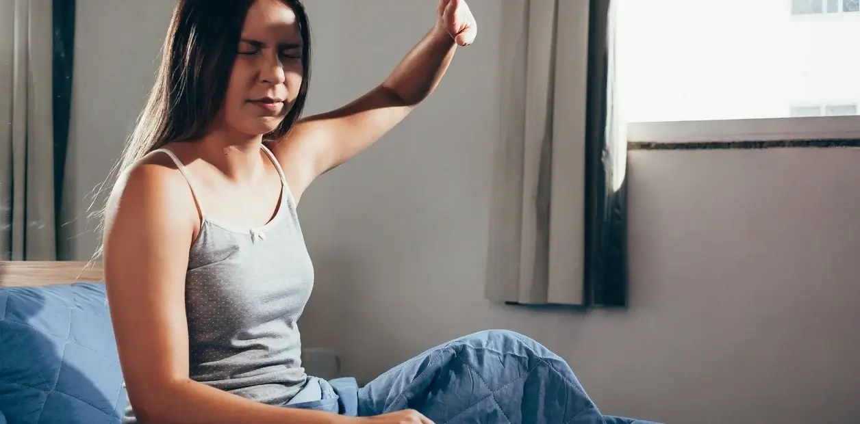 Dolor de cabeza.  La mitad de las personas con migraña no sabe que la sufre: 3 preguntas clave para sospecharla